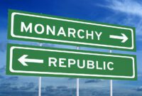 Perbedaan Negara Monarki dengan Republik
