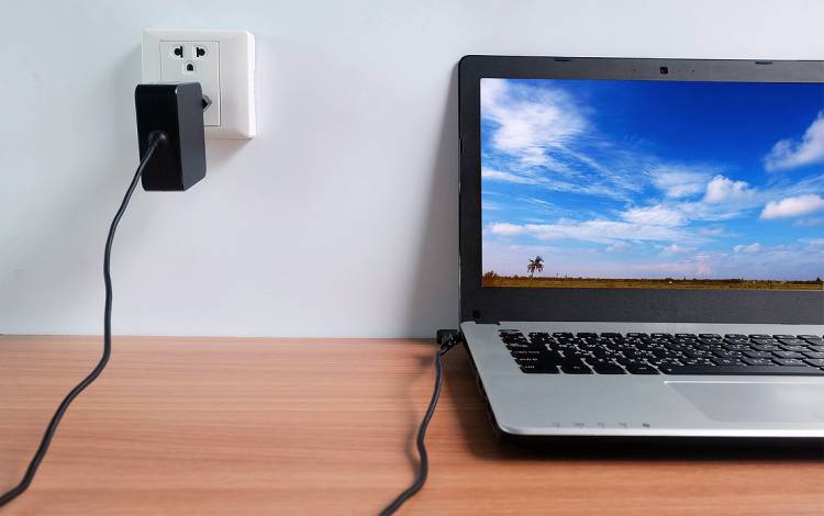 Cara Merawat Baterai Laptop Agar Tidak Mudah Rusak