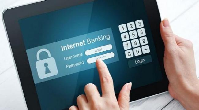 Tips Melindungi Informasi Pribadi di Dunia Maya