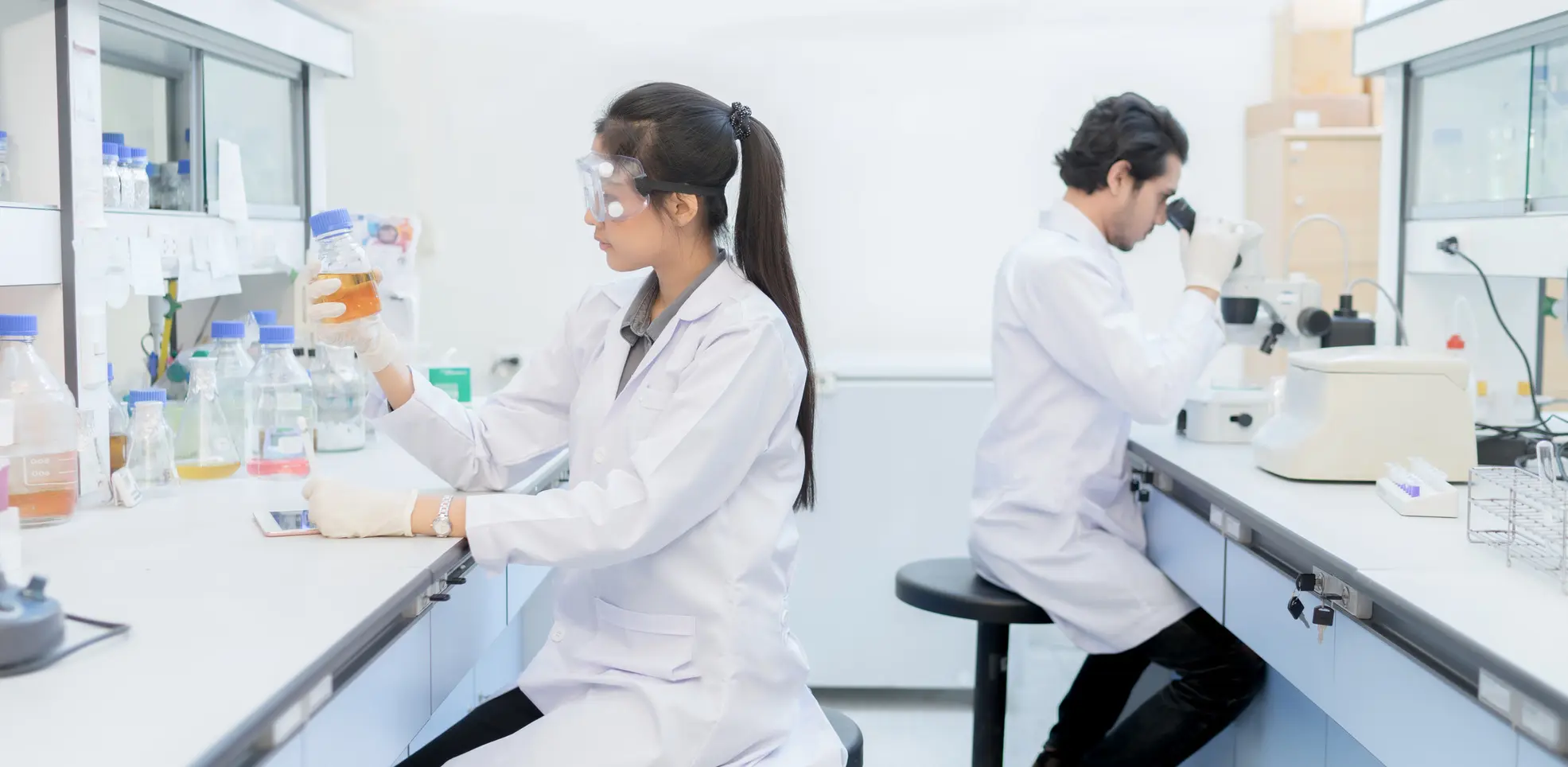 Produsen Furniture Laboratorium