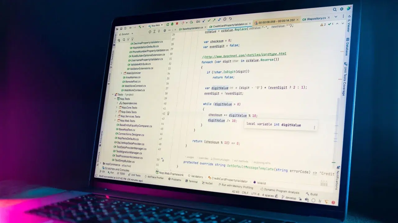 Computer Screen Safe Mode Text